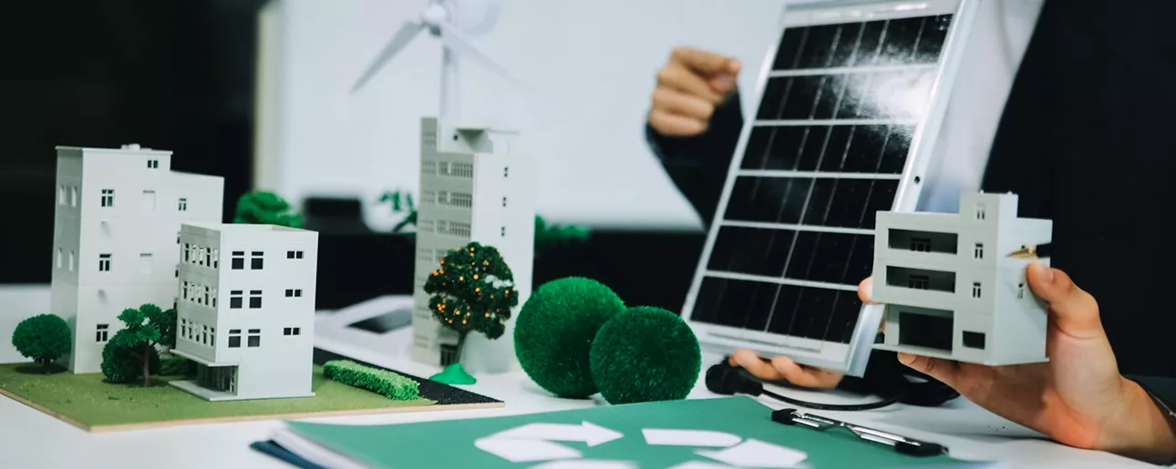 Master's in Energy, Environment & Climate Manager